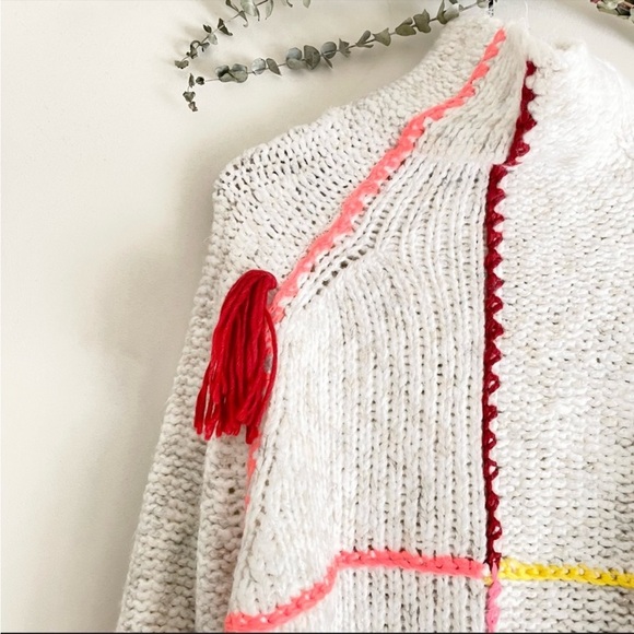 Urban Outfitters BDG Sweater Anissa Knit Tassel Turtleneck Funnel Neck White NWT - Picture 12 of 15